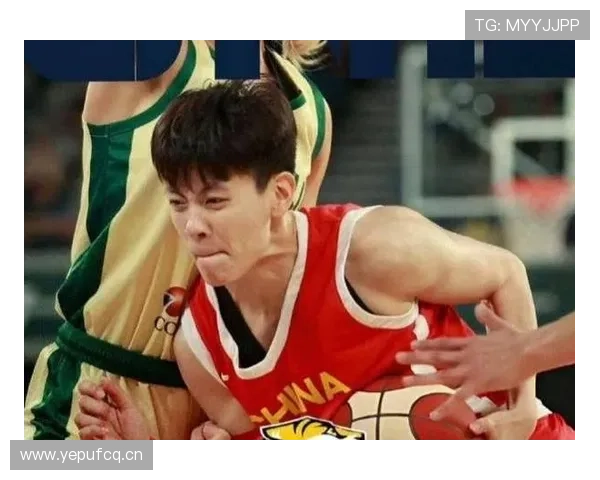 杨舒予训练完直接拎爱马仕去吃米其林，这日子谁顶得住啊